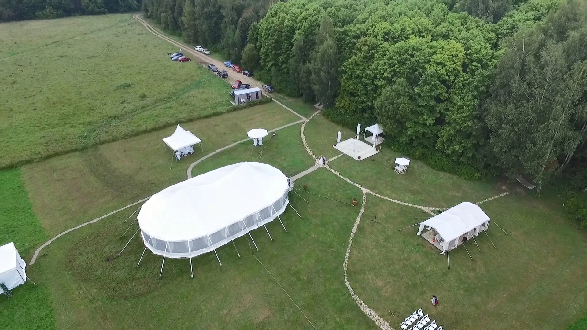 Namioty plenerowe - główne zdjęcie